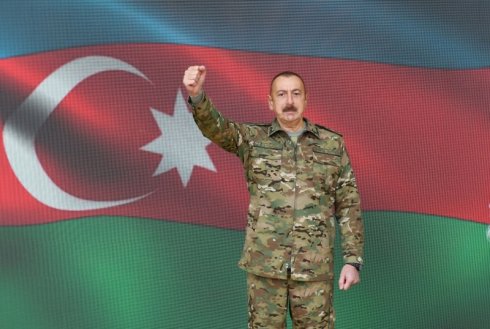 Siyasi partiyalardan Ali Baş Komandana TƏBRİK MƏKTUBU