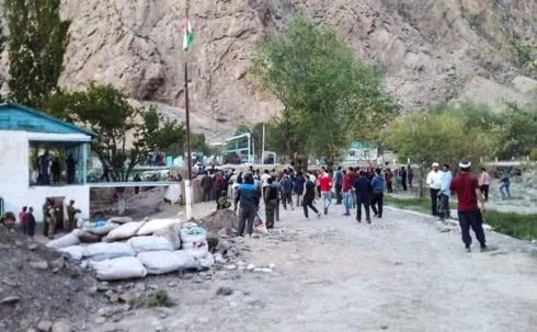 Qırğızıstan və Tacikistan arasındakı gərginlik bitdi