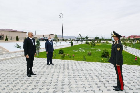 Prezident Naxçıvan Qarnizonu Mərkəzi Hospitalının açılışında