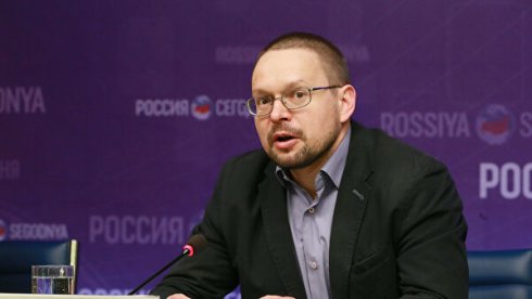 Rus politoloq: “Qərarlar Soçidə verilə bilər”
