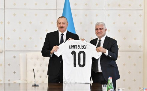 Prezident İlham Əliyev "Qarabağ" futbol klubunun üzvlərini qəbul edib