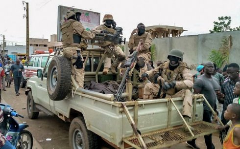 Malidə silahlıların hücumu nəticəsində 25 əsgər ölüb, 33-ü yaralanıb