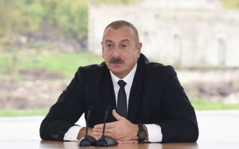 Prezident: "Azərbaycan xalqı Müslüm Maqomayevlə fəxr edir