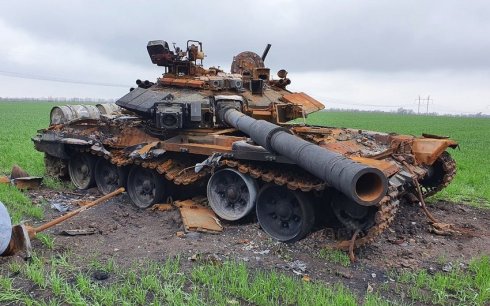 Ukrayna Baş Qərargahı: "Son sutkada Rusiyanın daha 12 tankı məhv edilib