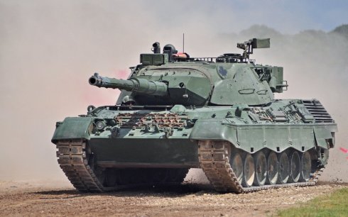 Çexiya Ukraynaya göndərilən texnika əvəzinə "Leopard" tankları alacaq